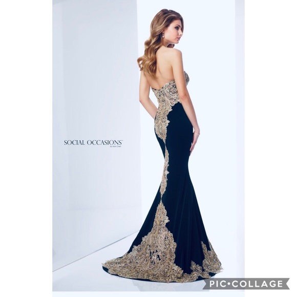 NAVY Blue social occasions by Mon Cheri Gown - Picture 4 of 11